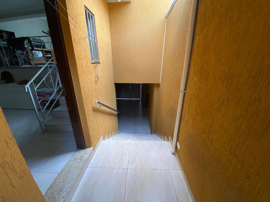 Sobrado à venda e aluguel com 3 quartos, 174m² - Foto 6