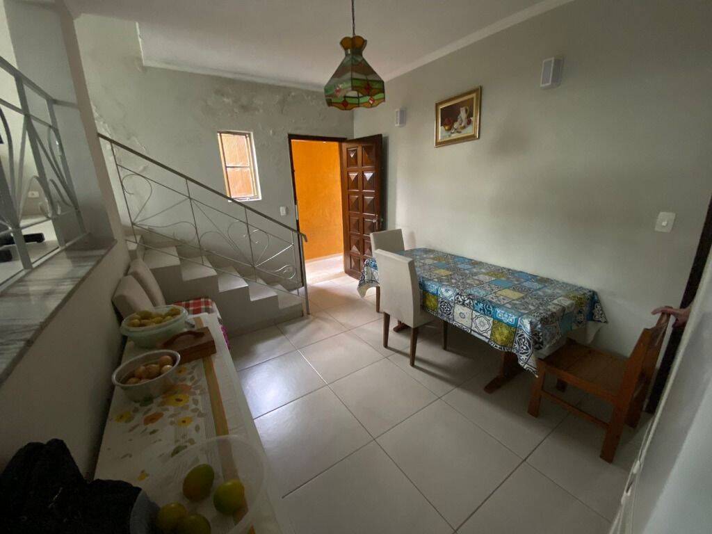 Sobrado à venda e aluguel com 3 quartos, 174m² - Foto 8