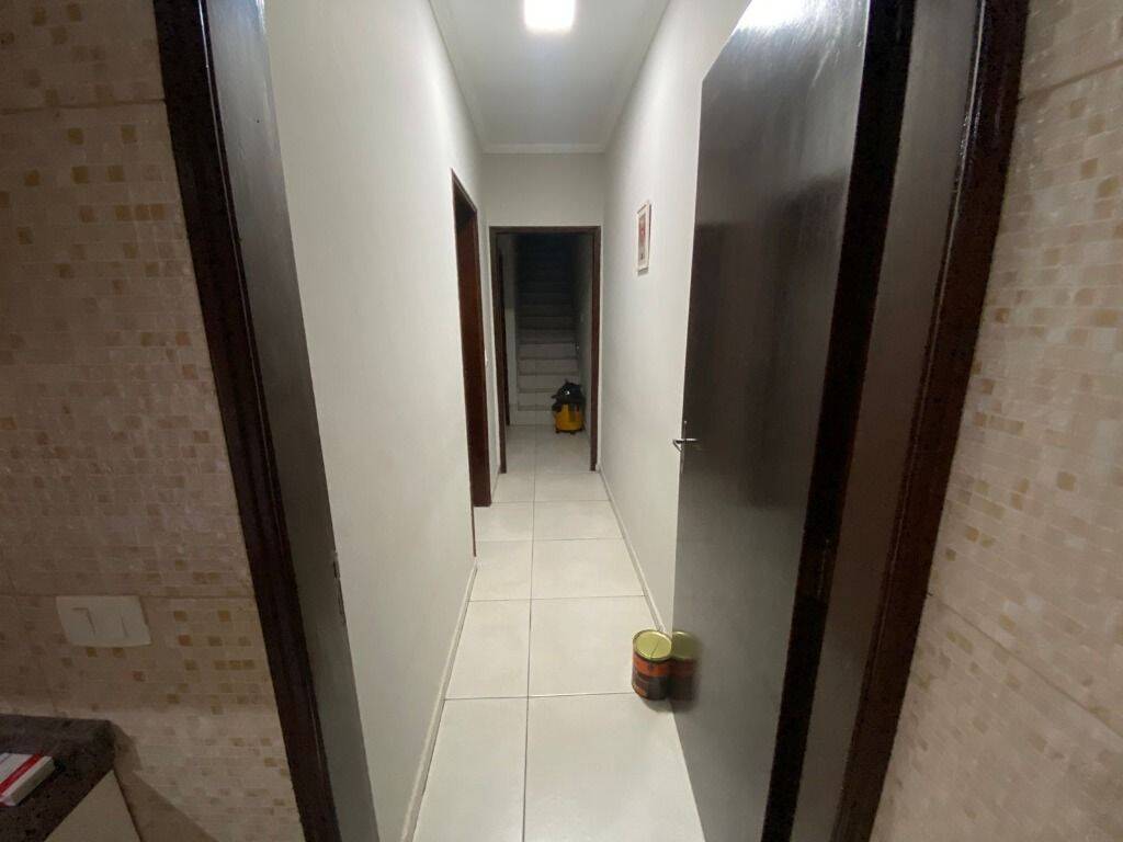 Sobrado à venda e aluguel com 3 quartos, 174m² - Foto 11