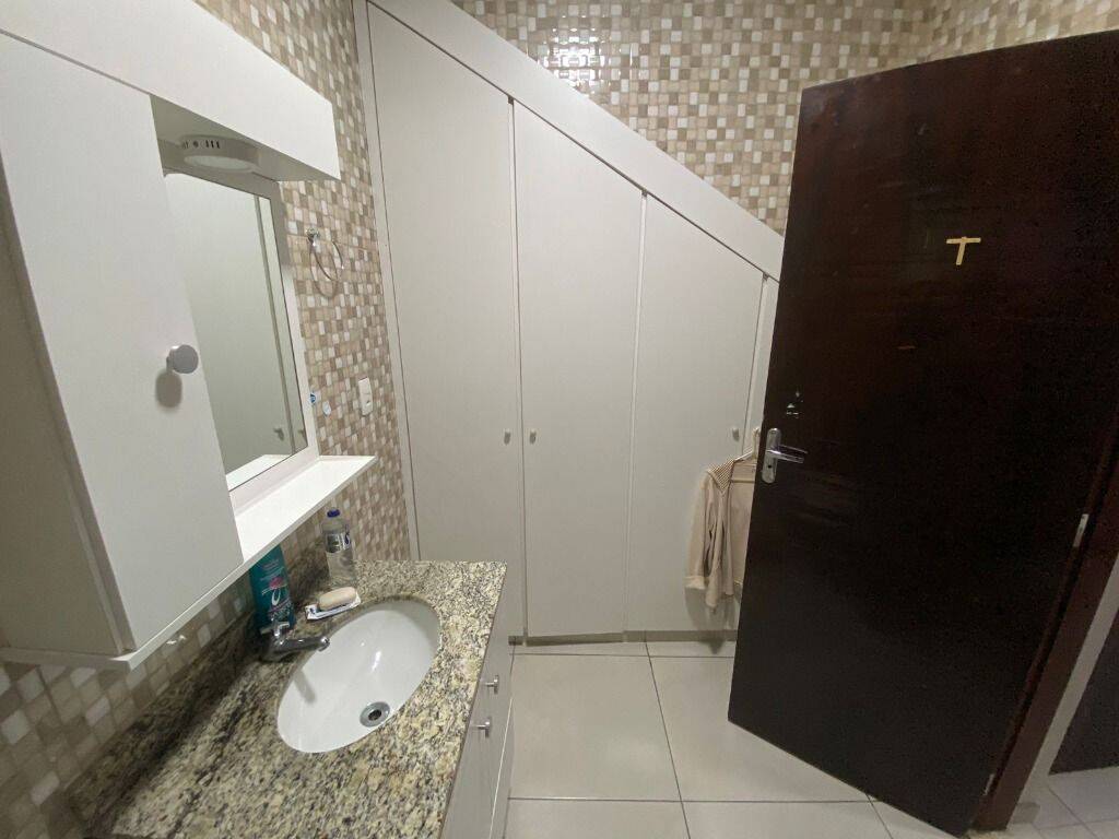 Sobrado à venda e aluguel com 3 quartos, 174m² - Foto 27