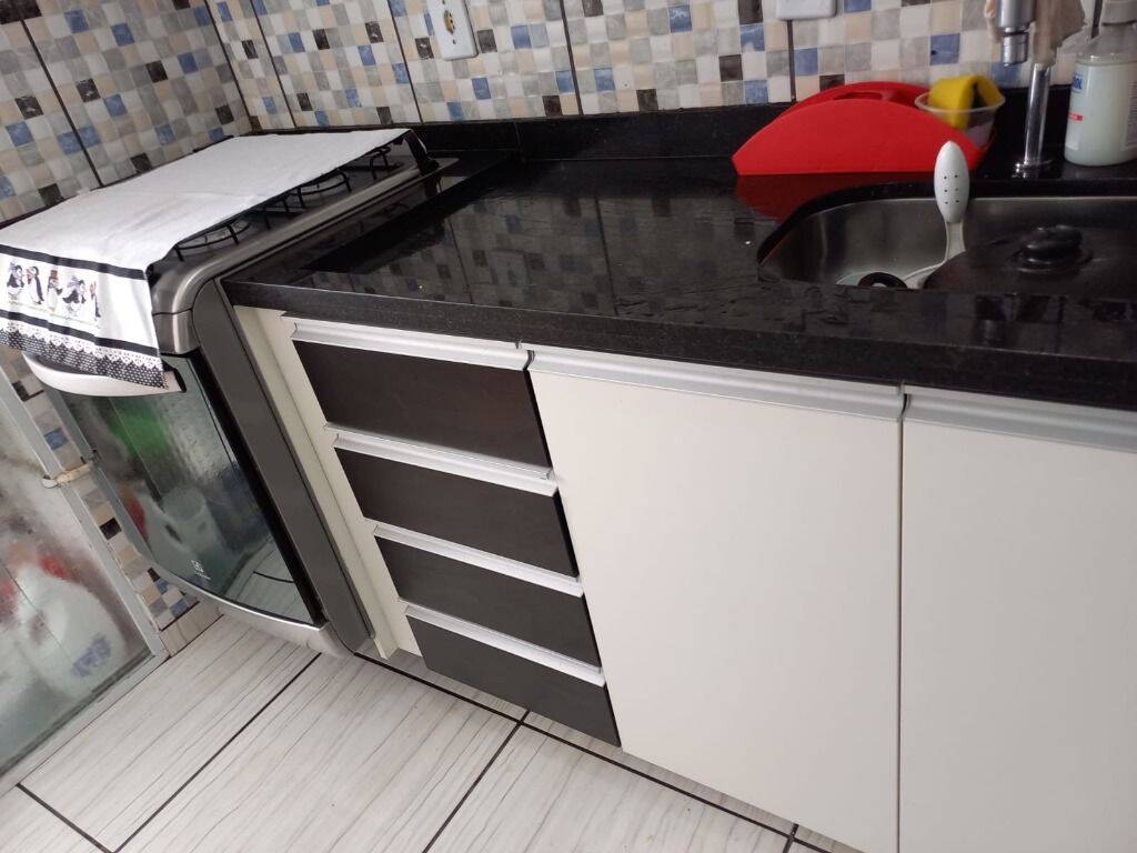 Apartamento à venda com 2 quartos, 44m² - Foto 14