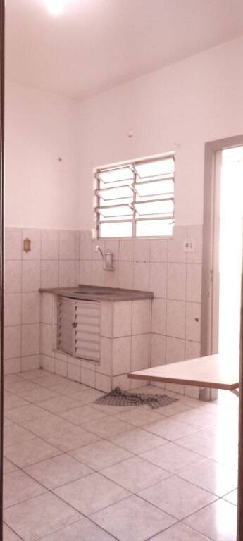 Apartamento para alugar com 2 quartos, 110m² - Foto 7