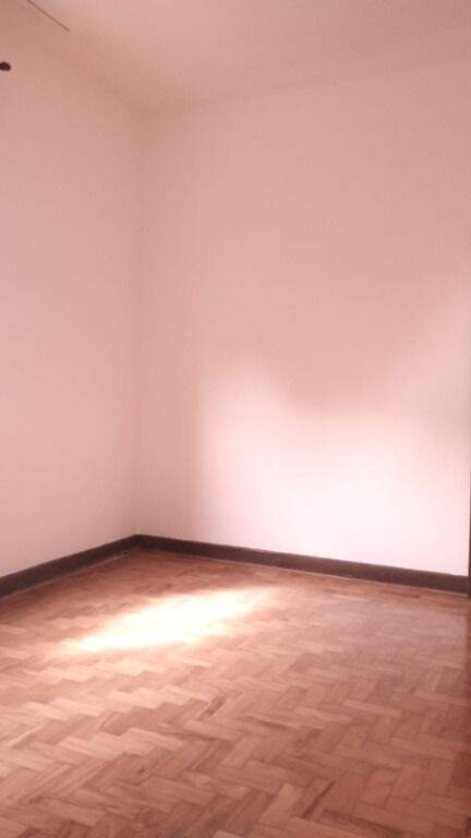 Apartamento para alugar com 2 quartos, 110m² - Foto 9