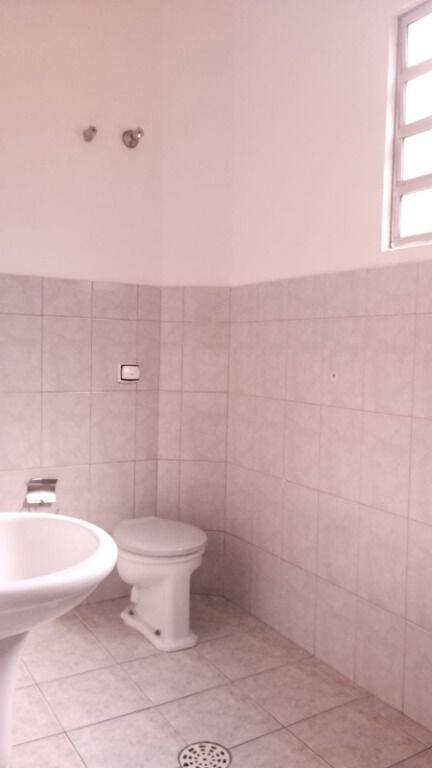 Apartamento para alugar com 2 quartos, 110m² - Foto 13