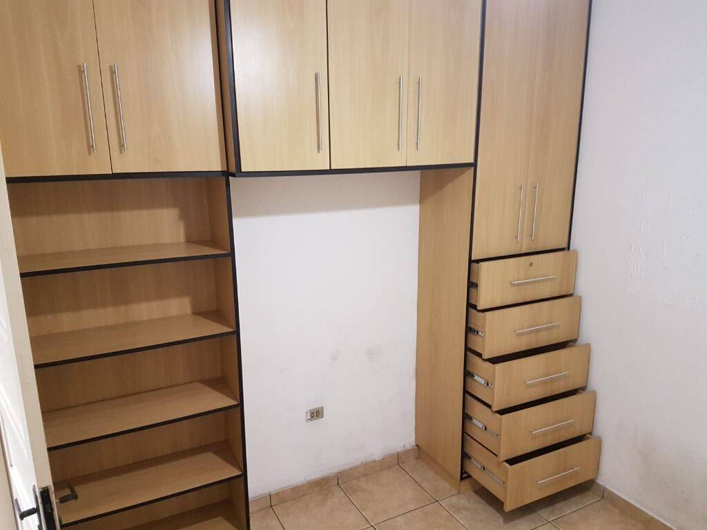 Sobrado para alugar com 2 quartos, 170m² - Foto 2