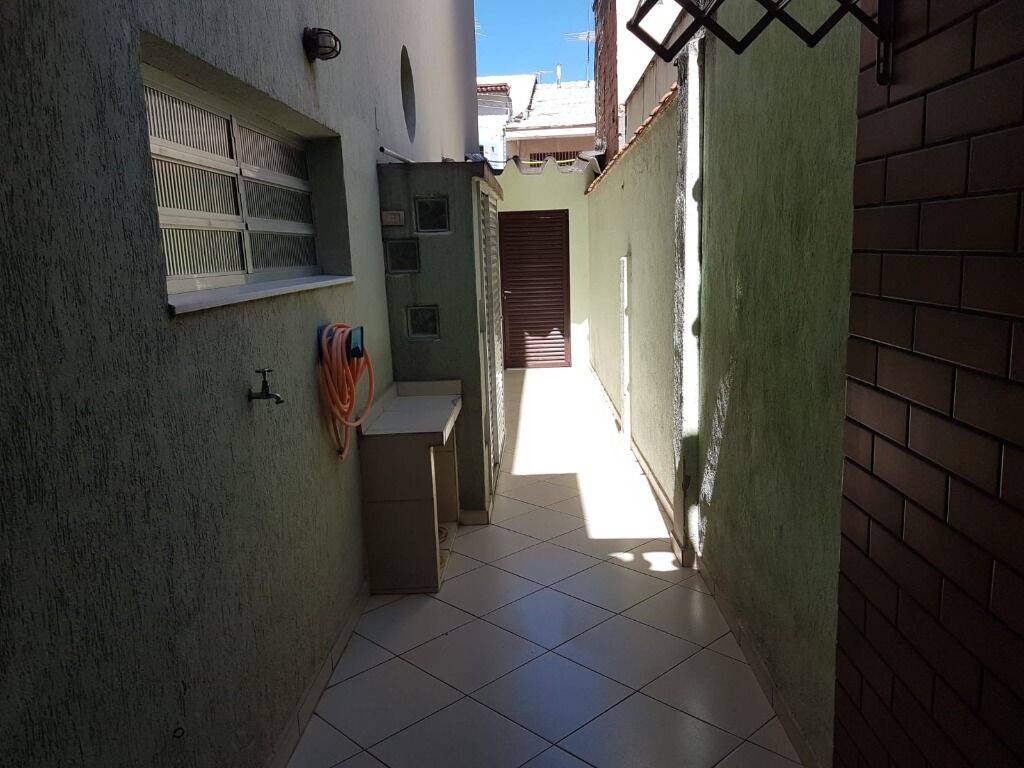 Sobrado para alugar com 2 quartos, 170m² - Foto 4