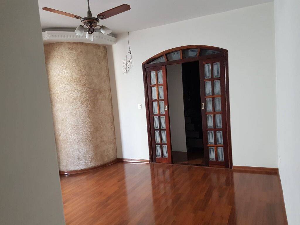 Sobrado para alugar com 2 quartos, 170m² - Foto 12