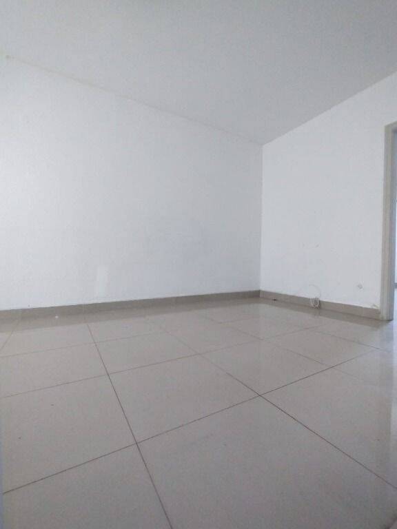 Apartamento para alugar com 2 quartos, 75m² - Foto 9