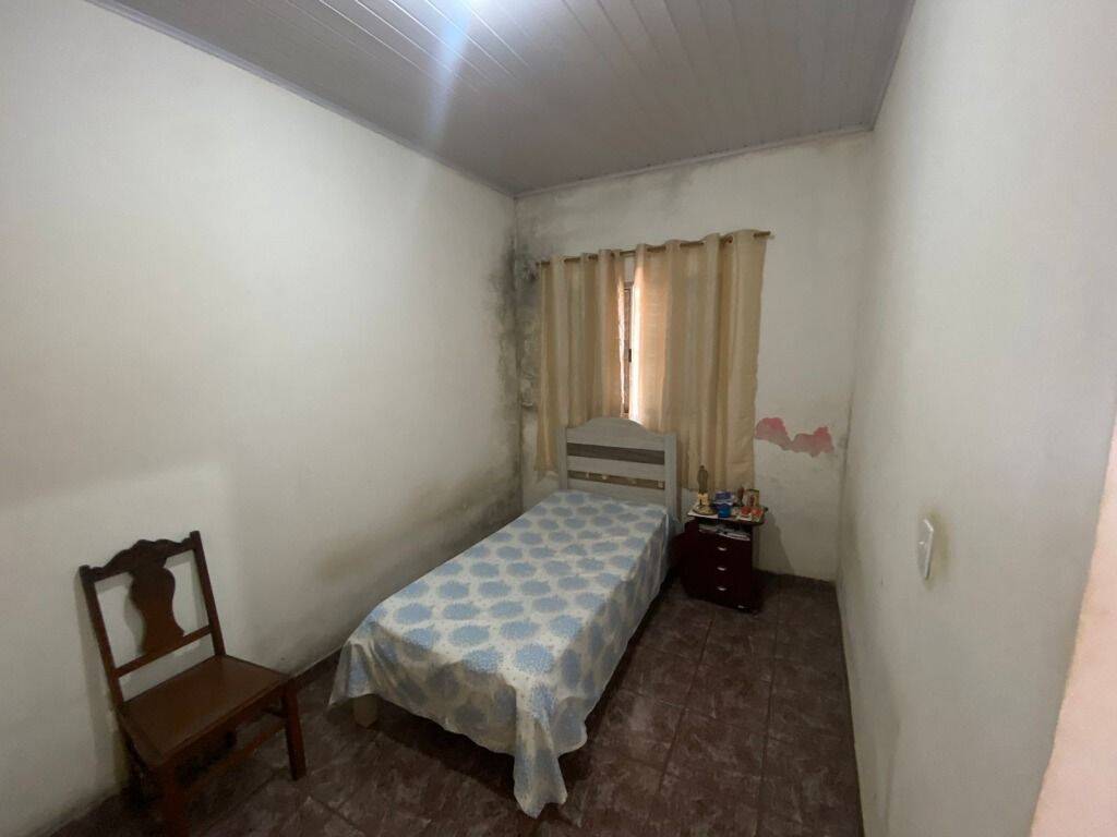 Casa à venda com 5 quartos, 160m² - Foto 15