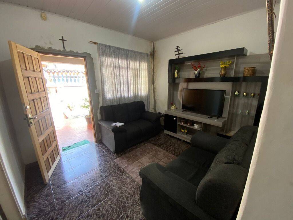 Casa à venda com 5 quartos, 160m² - Foto 13