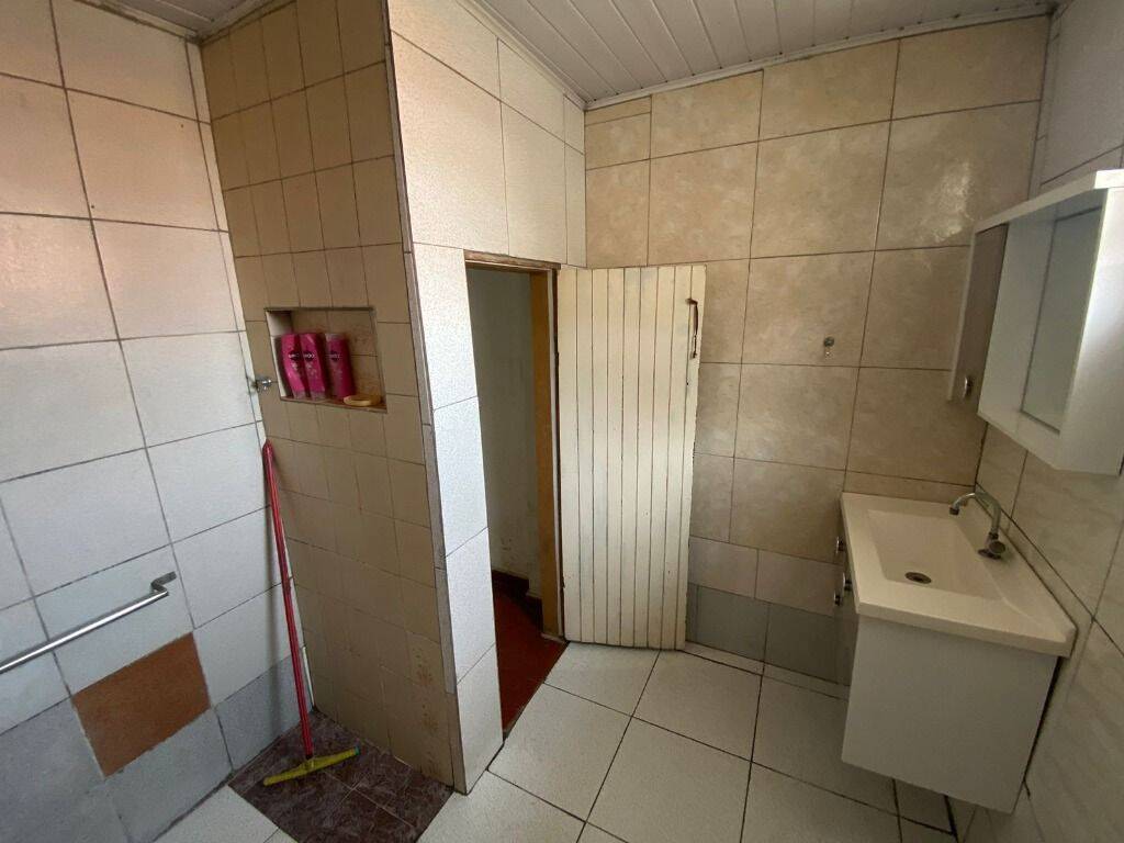 Casa à venda com 5 quartos, 160m² - Foto 25