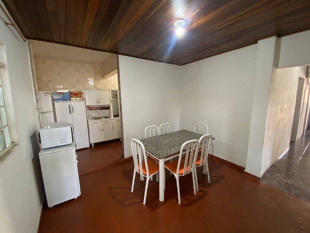 Casa à venda com 5 quartos, 160m² - Foto 26