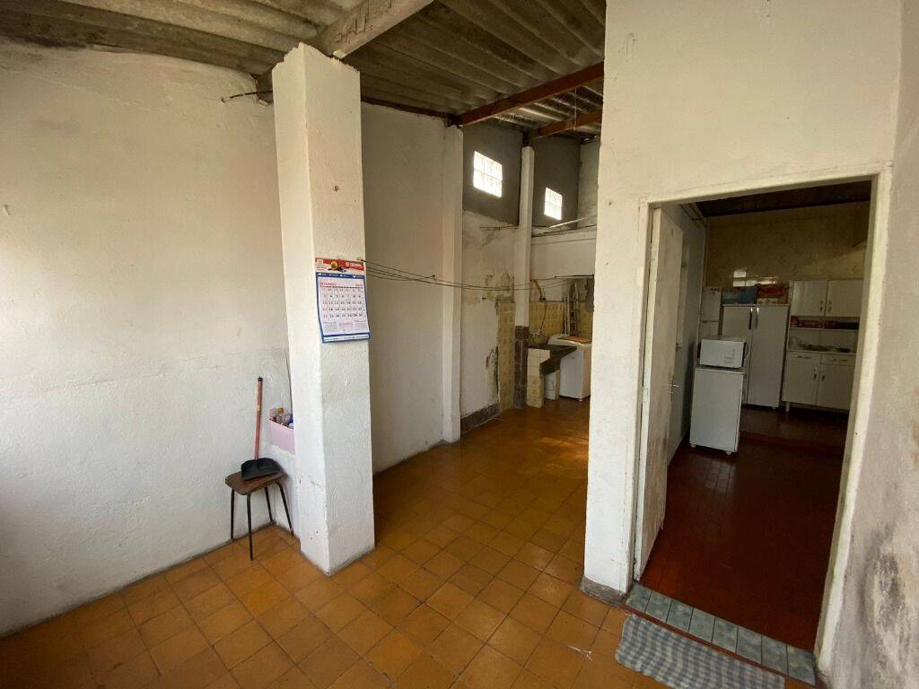 Casa à venda com 5 quartos, 160m² - Foto 30