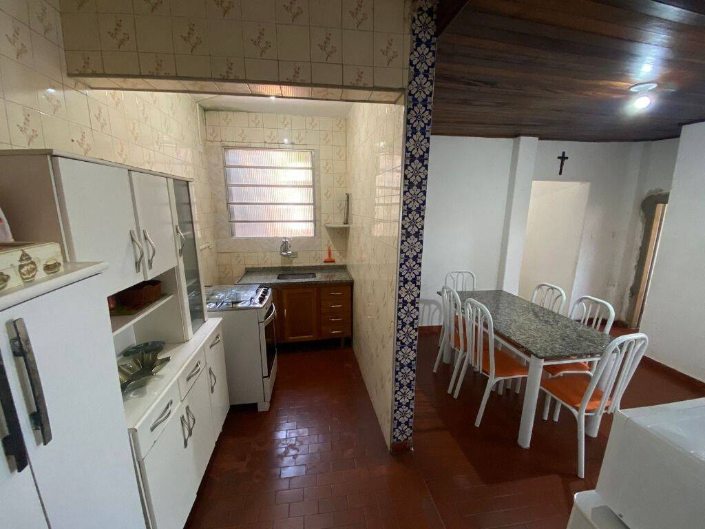 Casa à venda com 5 quartos, 160m² - Foto 28