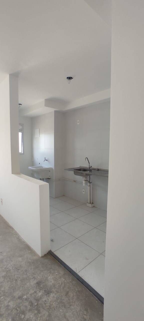 Apartamento à venda com 2 quartos, 44m² - Foto 10