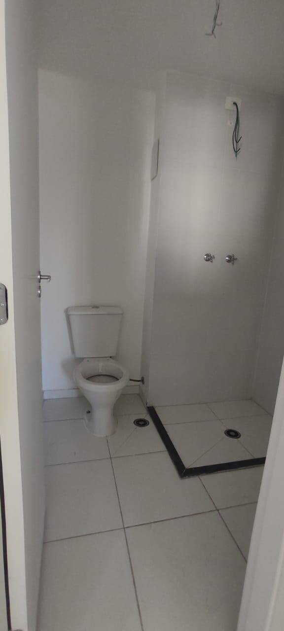 Apartamento à venda com 2 quartos, 44m² - Foto 17