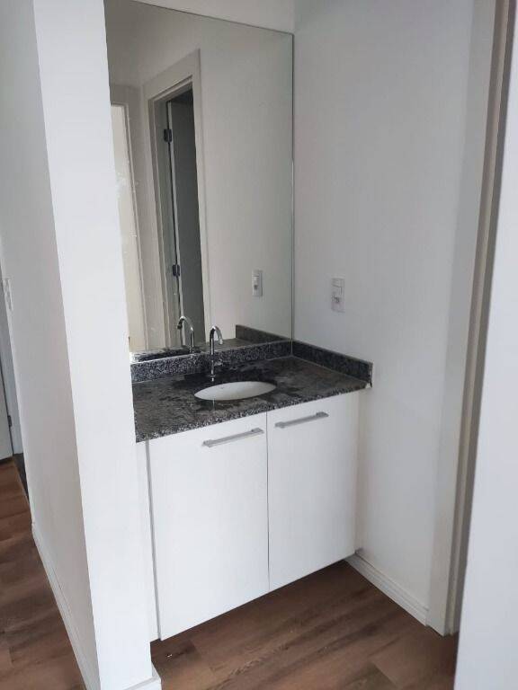 Apartamento para alugar com 2 quartos, 35m² - Foto 13