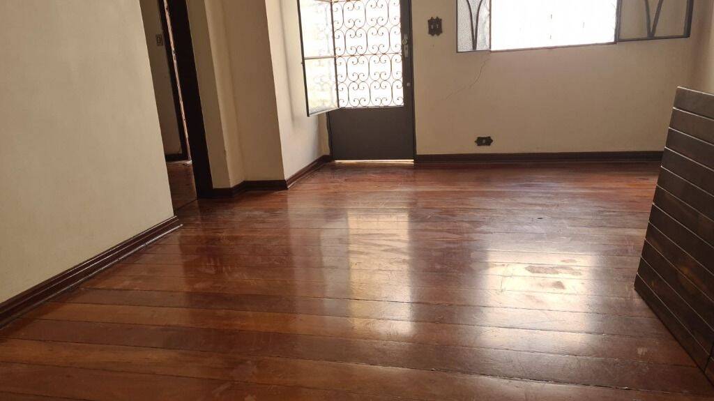 Casa à venda com 3 quartos, 220m² - Foto 9