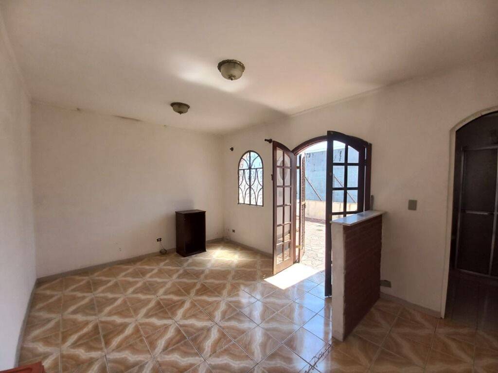 Casa à venda com 3 quartos, 220m² - Foto 21