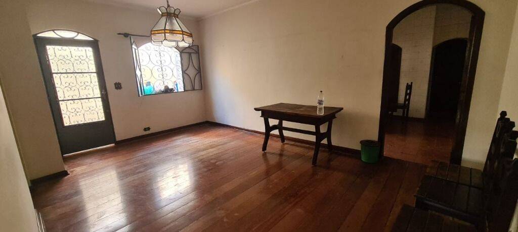 Casa à venda com 3 quartos, 220m² - Foto 28