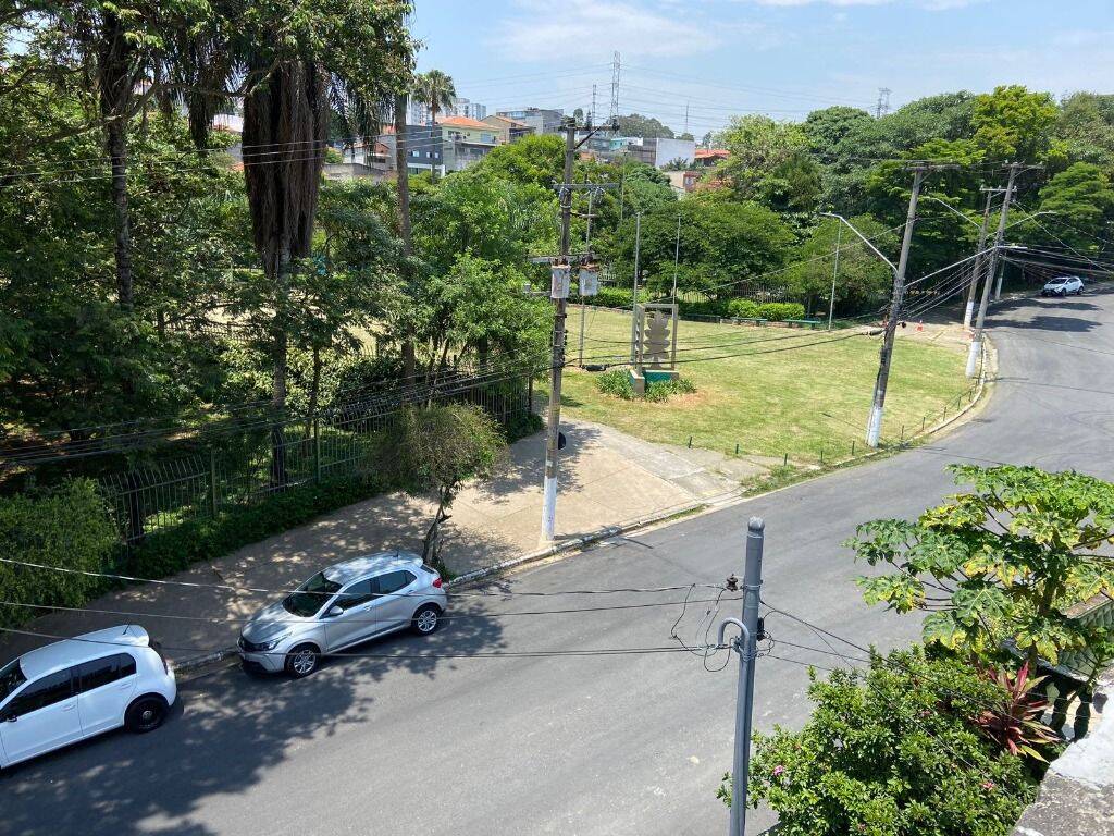 Sobrado à venda com 4 quartos, 250m² - Foto 3