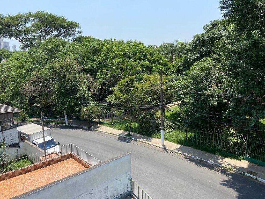 Sobrado à venda com 4 quartos, 250m² - Foto 7