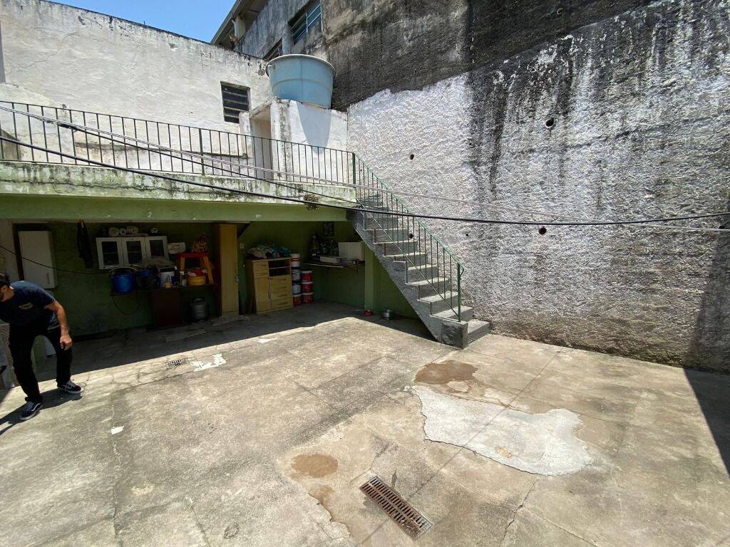 Sobrado à venda com 4 quartos, 250m² - Foto 16