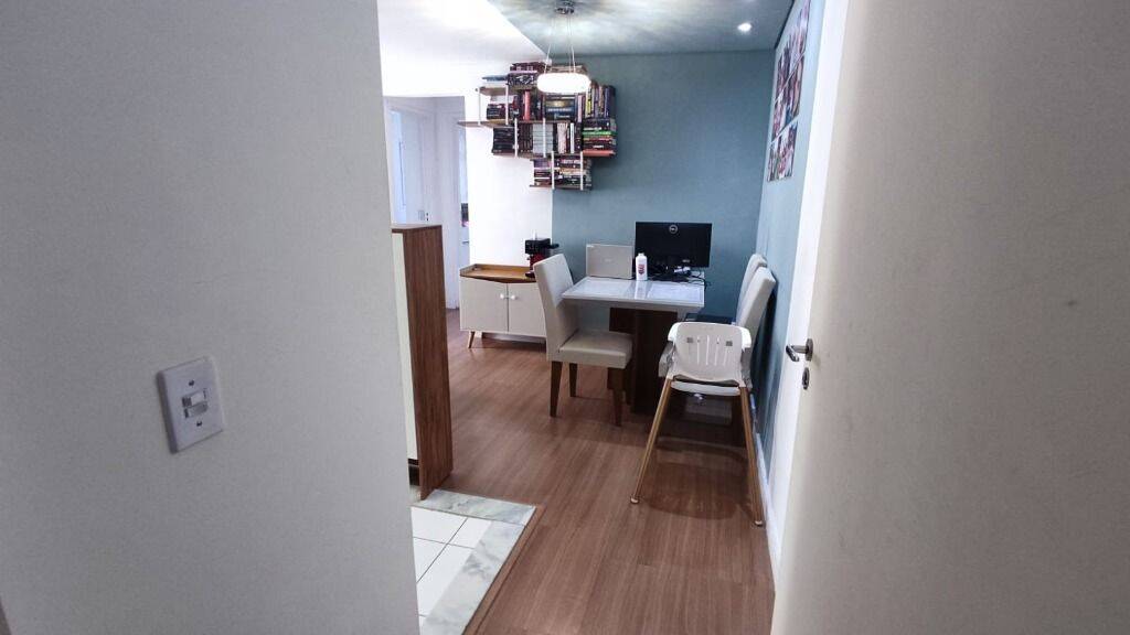 Apartamento à venda com 2 quartos, 54m² - Foto 7