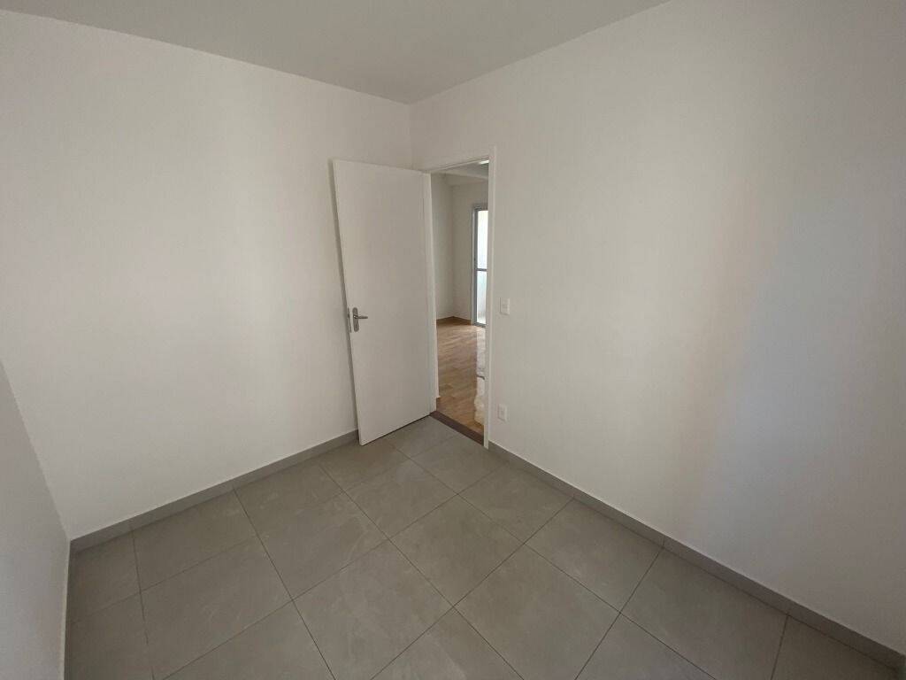 Apartamento à venda com 2 quartos, 52m² - Foto 5