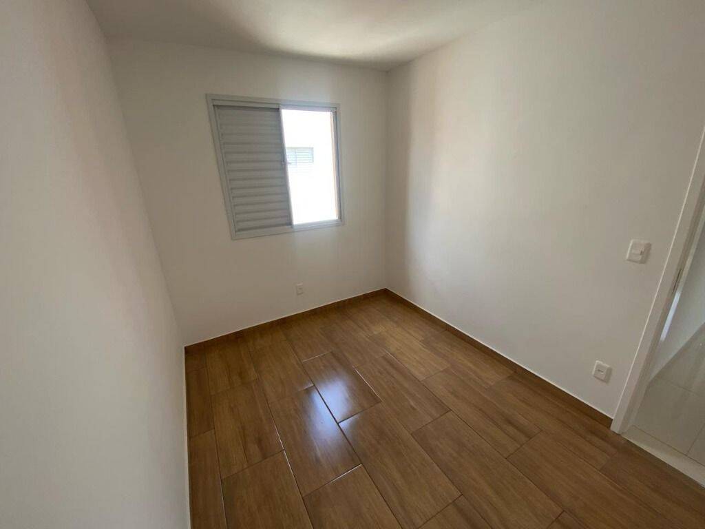 Apartamento à venda com 3 quartos, 56m² - Foto 11