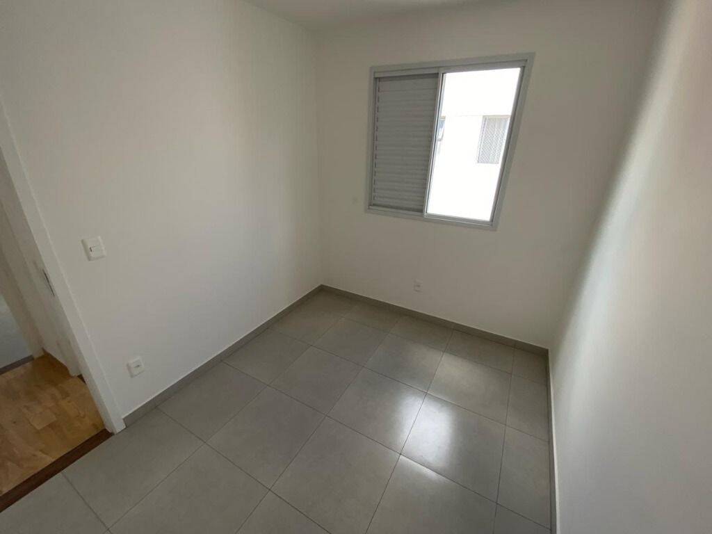 Apartamento à venda com 3 quartos, 56m² - Foto 18