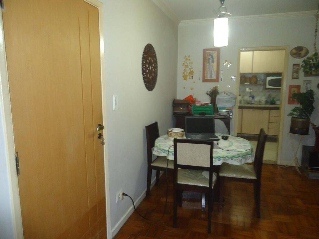 Apartamento à venda com 1 quarto, 47m² - Foto 12