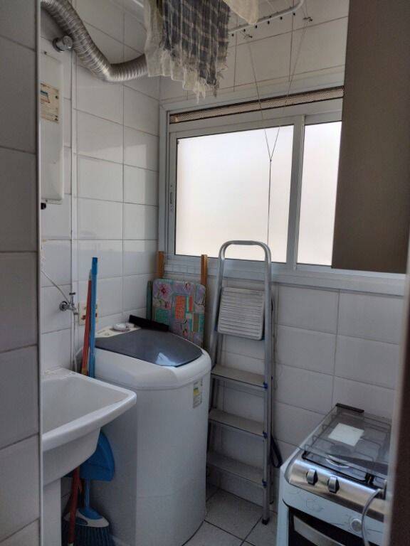 Apartamento à venda com 2 quartos, 57m² - Foto 11