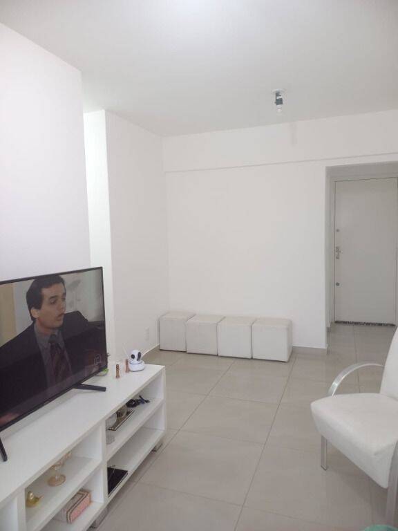 Apartamento à venda com 2 quartos, 60m² - Foto 20