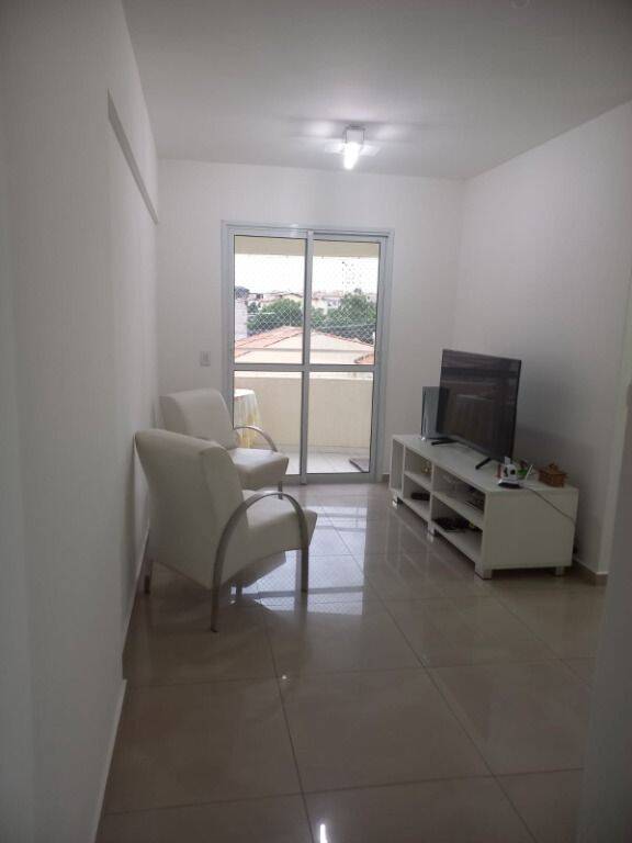 Apartamento à venda com 2 quartos, 60m² - Foto 19