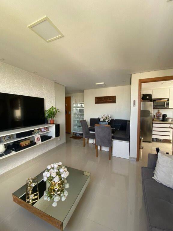 Apartamento à venda com 1 quarto, 46m² - Foto 2