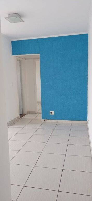 Apartamento para alugar com 2 quartos, 64m² - Foto 15