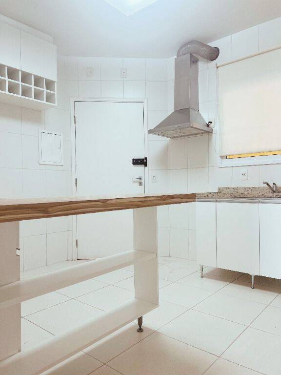 Apartamento à venda com 3 quartos - Foto 8