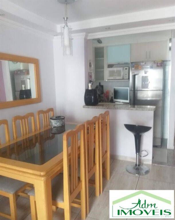 Apartamento à venda com 3 quartos, 67m² - Foto 1