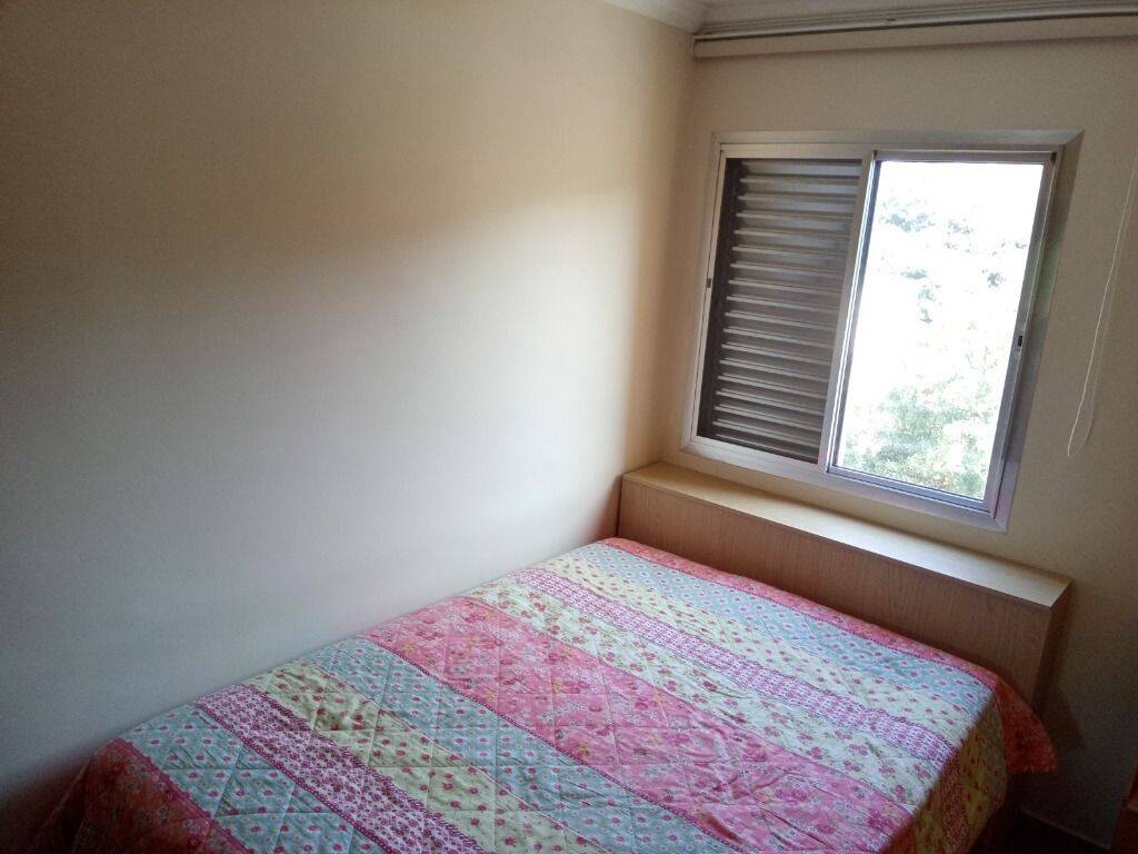 Apartamento à venda com 2 quartos, 69m² - Foto 2