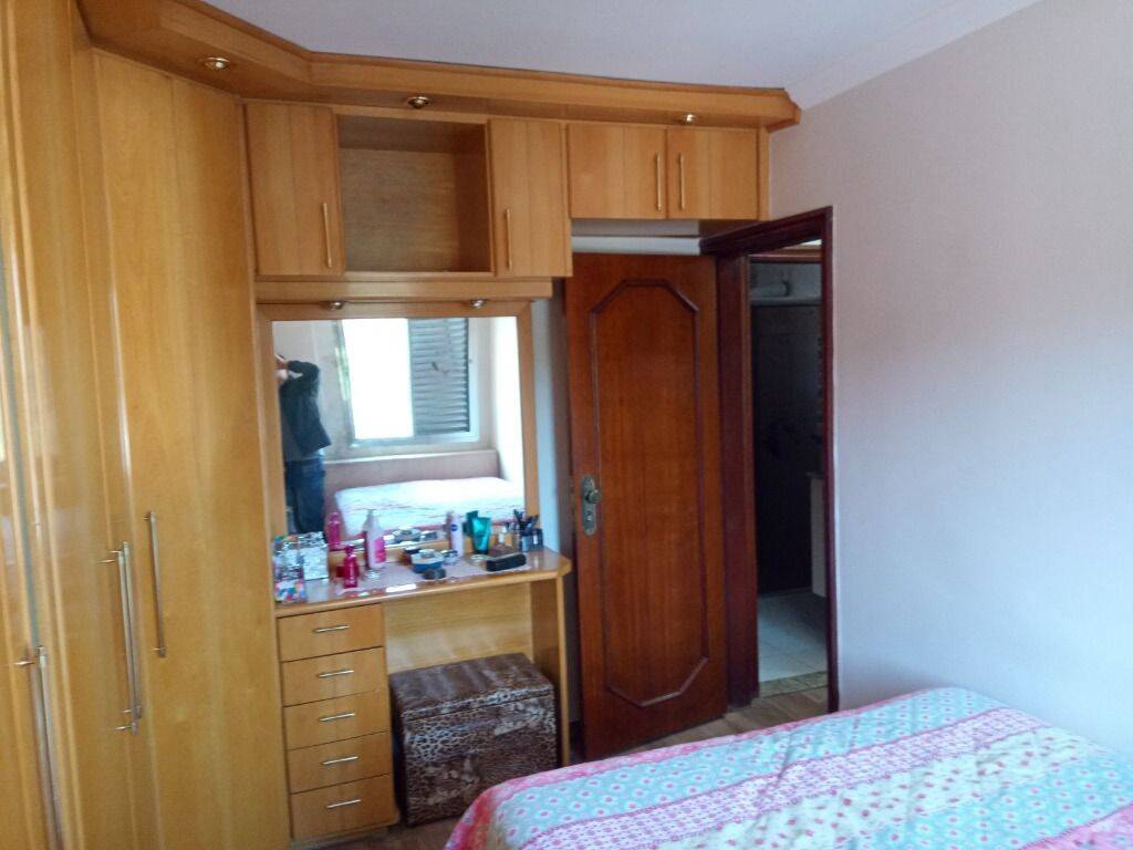 Apartamento à venda com 2 quartos, 69m² - Foto 29