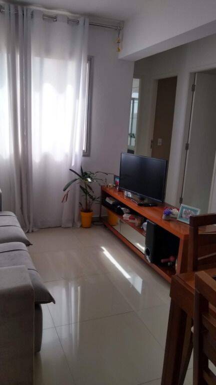 Apartamento à venda com 2 quartos, 46m² - Foto 1