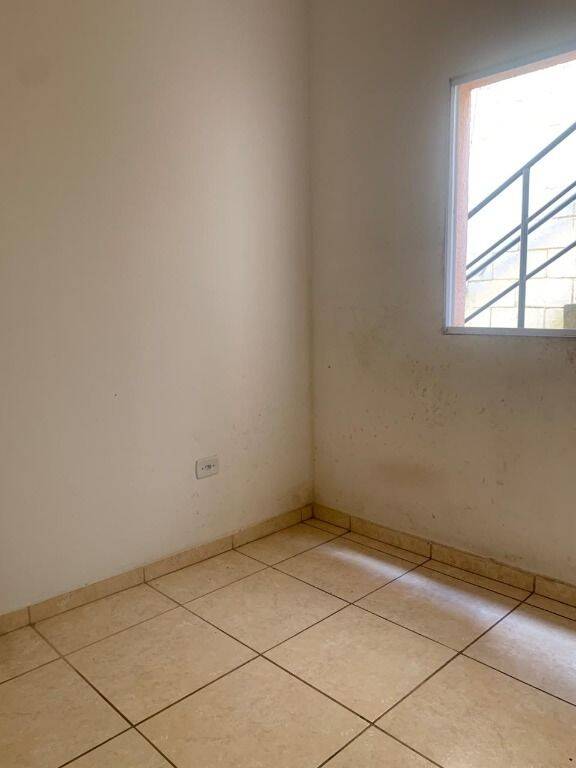 Casa à venda com 2 quartos, 52m² - Foto 15