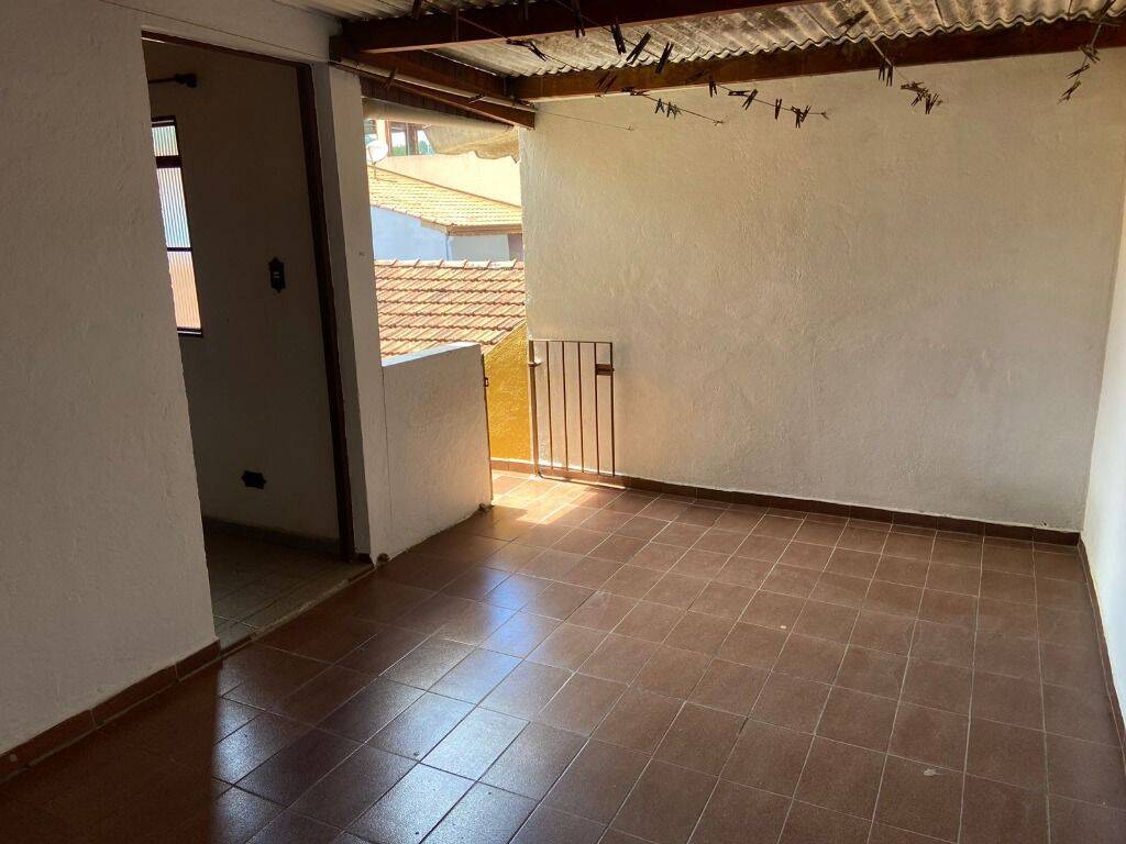 Casa à venda com 4 quartos, 108m² - Foto 15