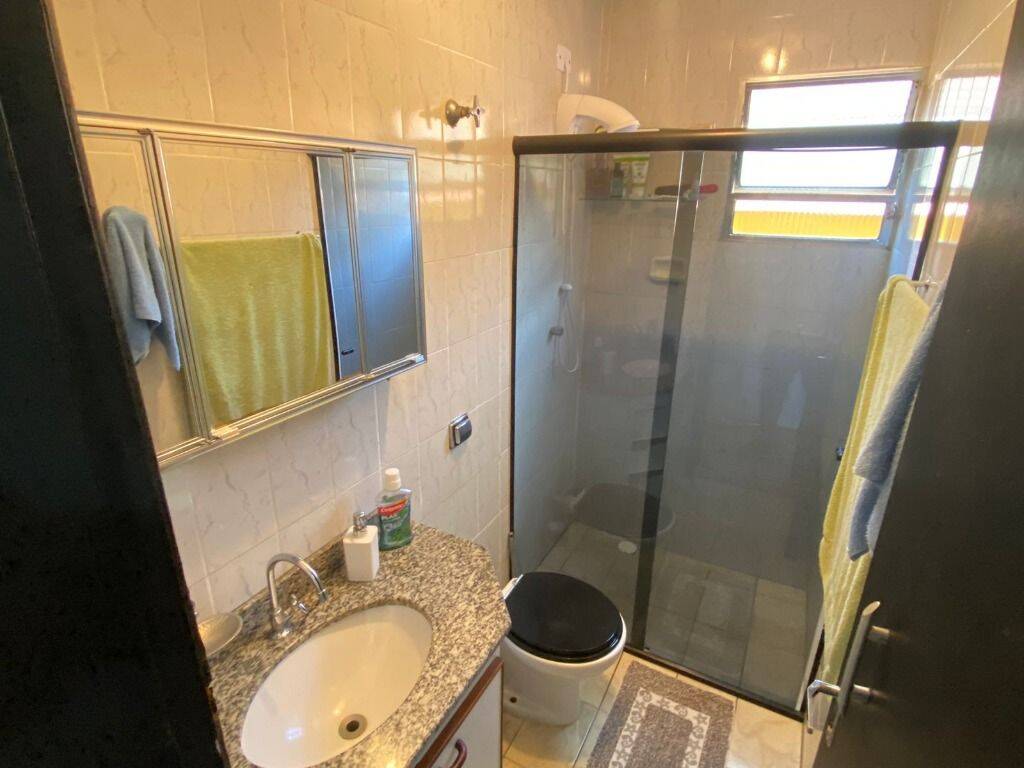 Casa à venda com 4 quartos, 108m² - Foto 28