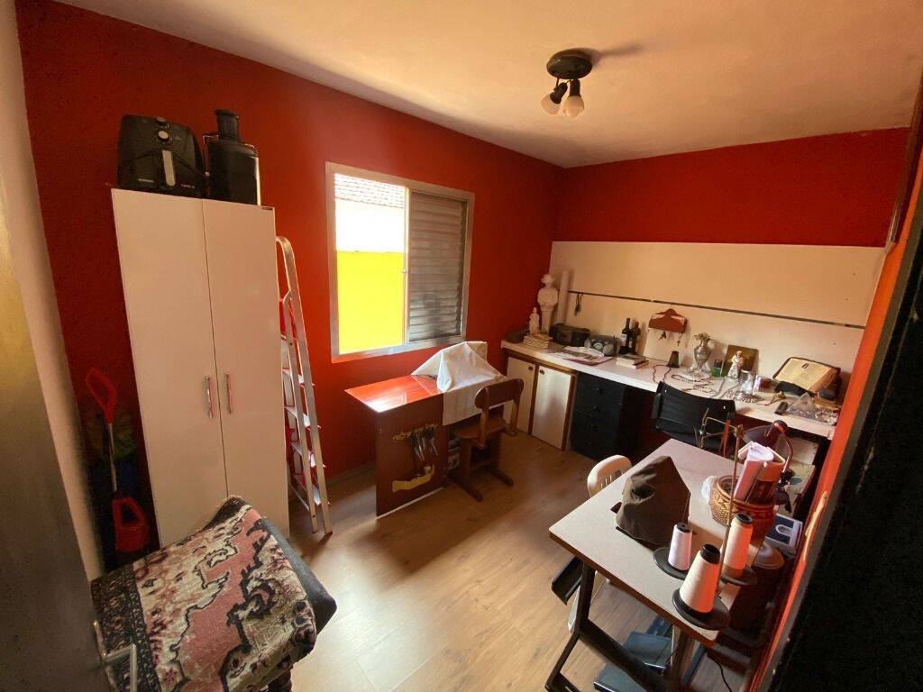 Casa à venda com 4 quartos, 108m² - Foto 30