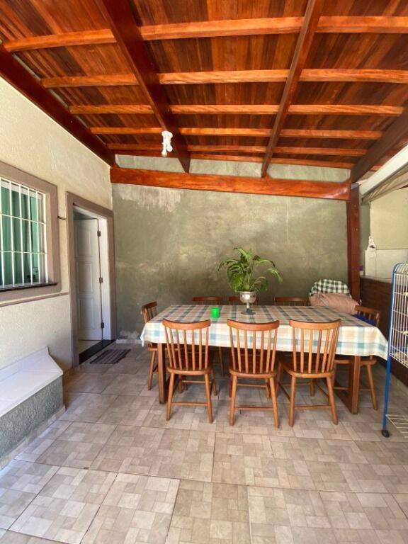 Casa à venda com 3 quartos, 196m² - Foto 33