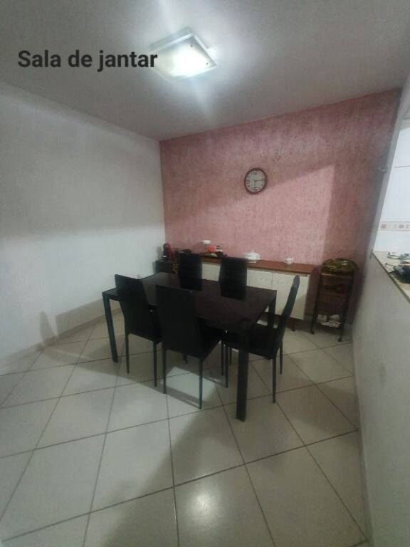 Casa à venda com 3 quartos, 173m² - Foto 12