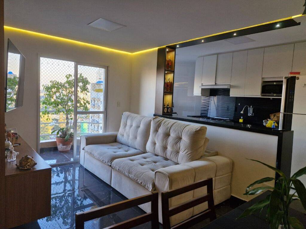 Apartamento à venda com 2 quartos, 57m² - Foto 13