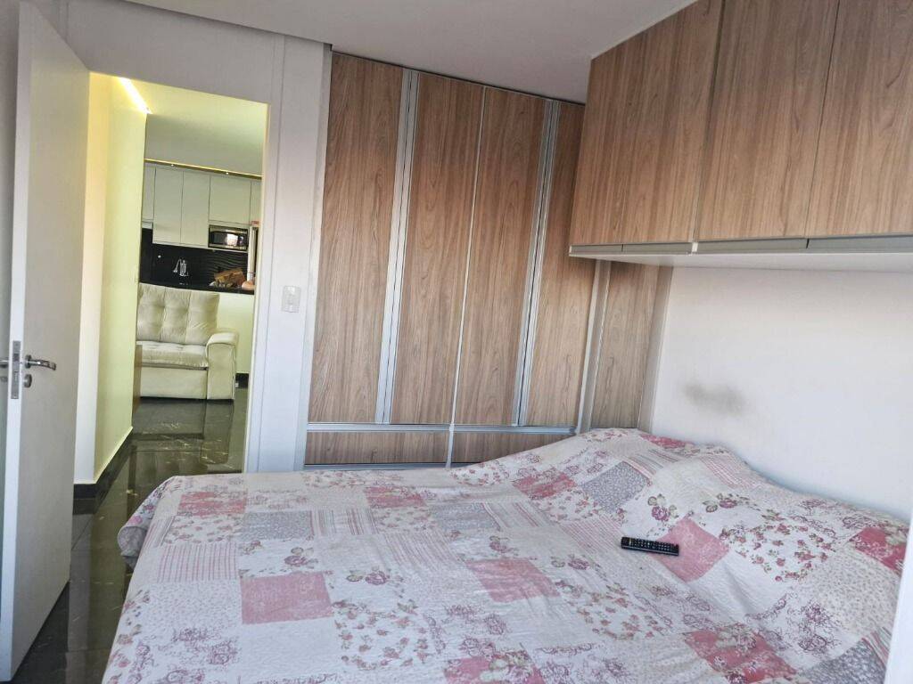 Apartamento à venda com 2 quartos, 57m² - Foto 32